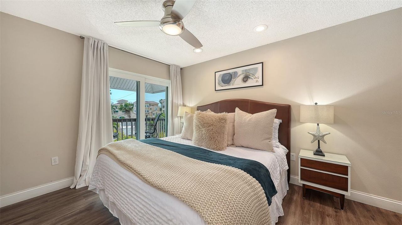 662 Calle Del Otono, Sarasota, FL 34242 Photo