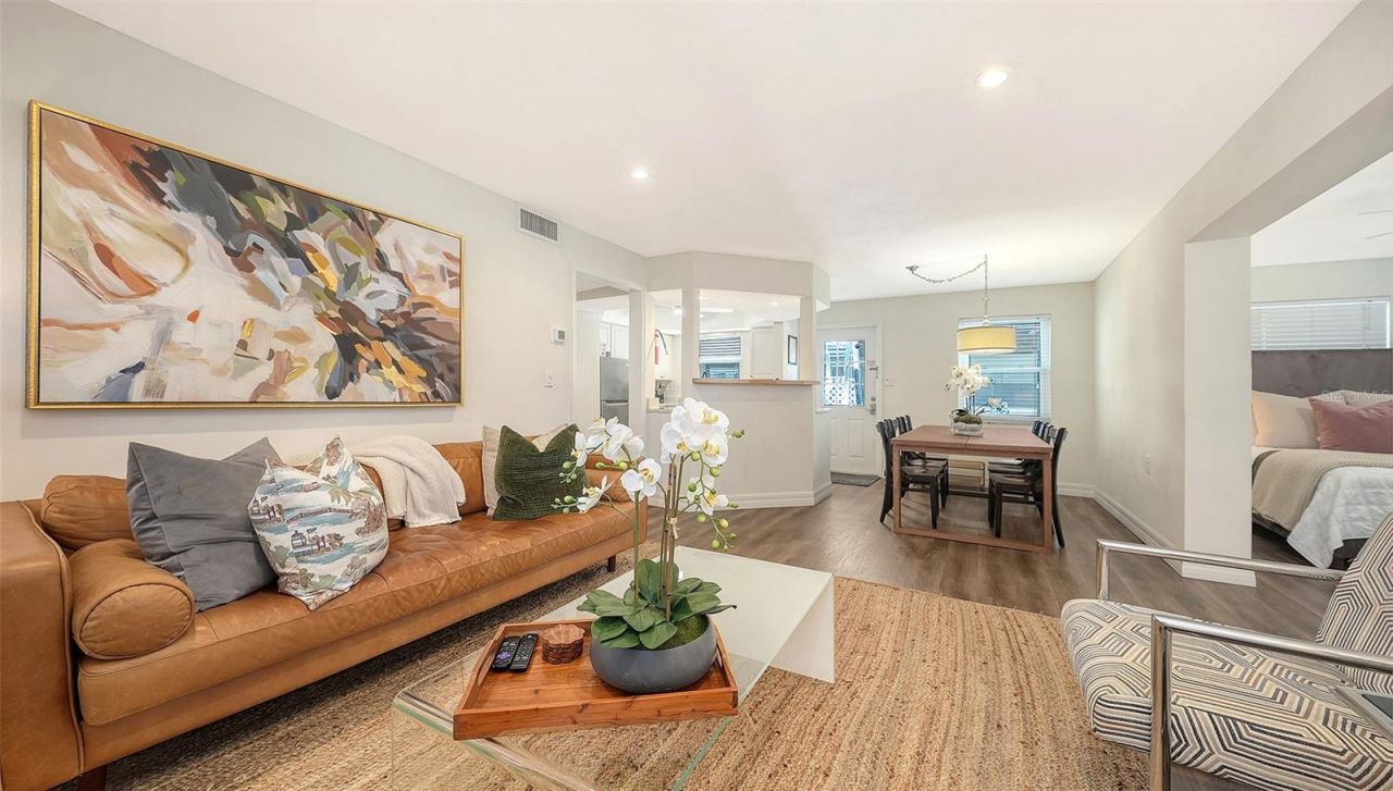 662 Calle Del Otono, Sarasota, FL 34242 Photo