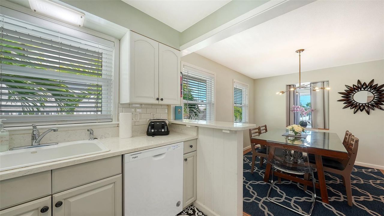 662 Calle Del Otono, Sarasota, FL 34242 Photo