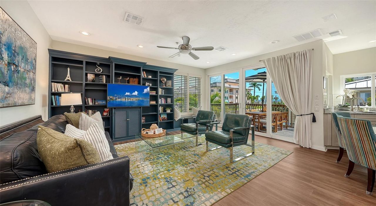 662 Calle Del Otono, Sarasota, FL 34242 Photo