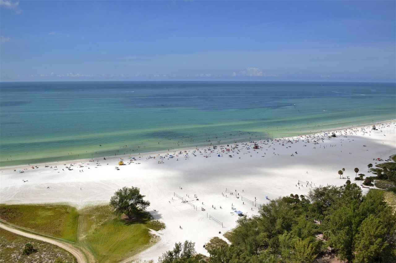 662 Calle Del Otono, Sarasota, FL 34242 Photo