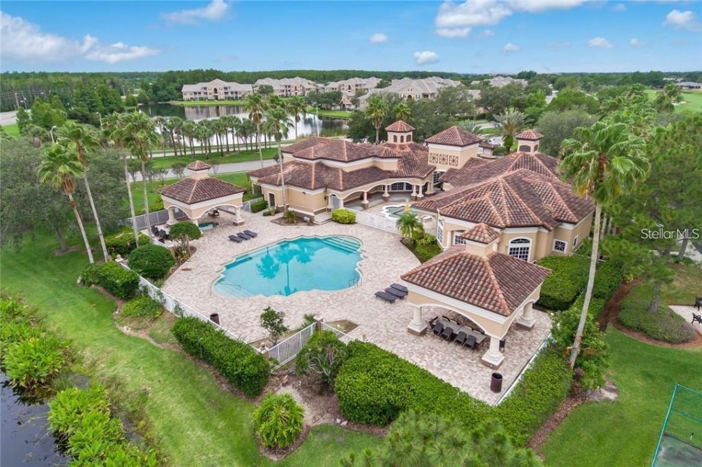 13953 Fairway Island Drive, Unit 621, Orlando, FL 32837 Photo