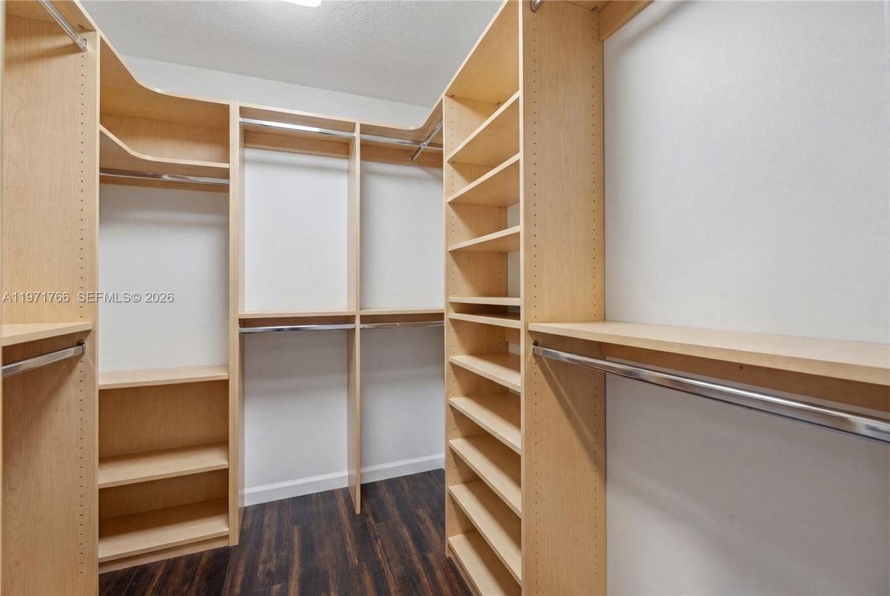 391 Bermuda Springs Dr, Weston, FL 33326 Photo