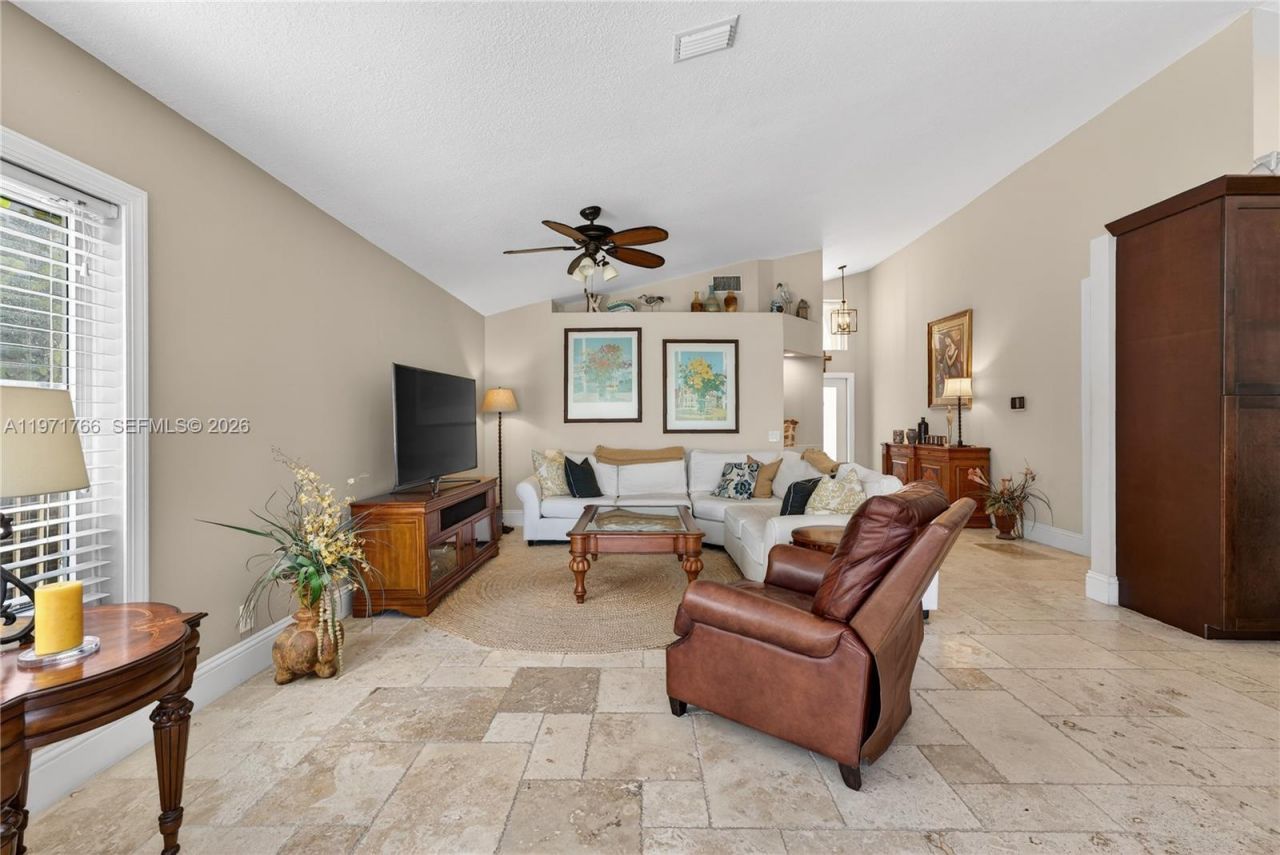 391 Bermuda Springs Dr, Weston, FL 33326 Photo