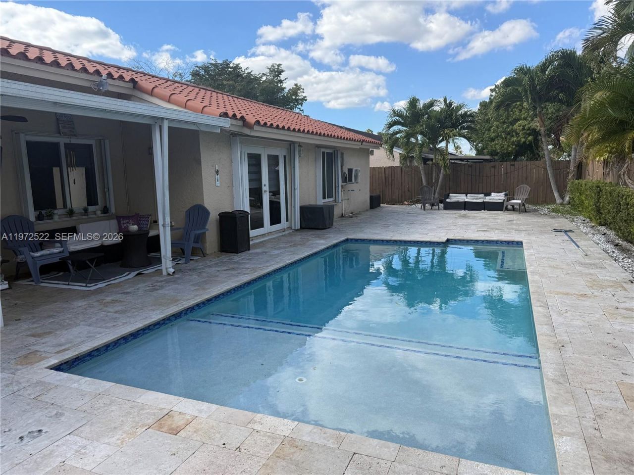 19633 NW 62nd Pl, Miami, FL 33015 Photo