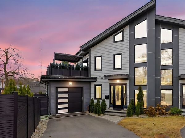 16-18 Josselyn Pl, Unit 16, Newton, MA 02461