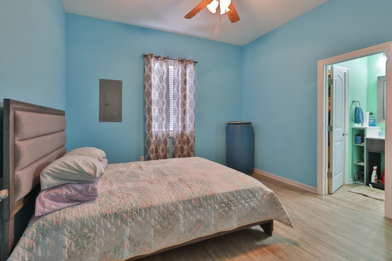 1170 Airport Rd. Photo 17