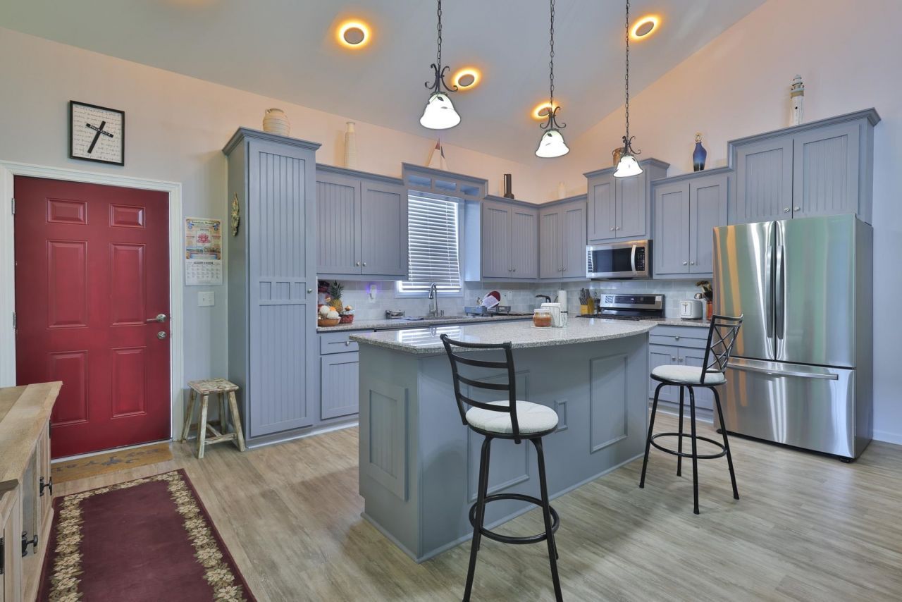 1170 Airport Rd. Photo 8