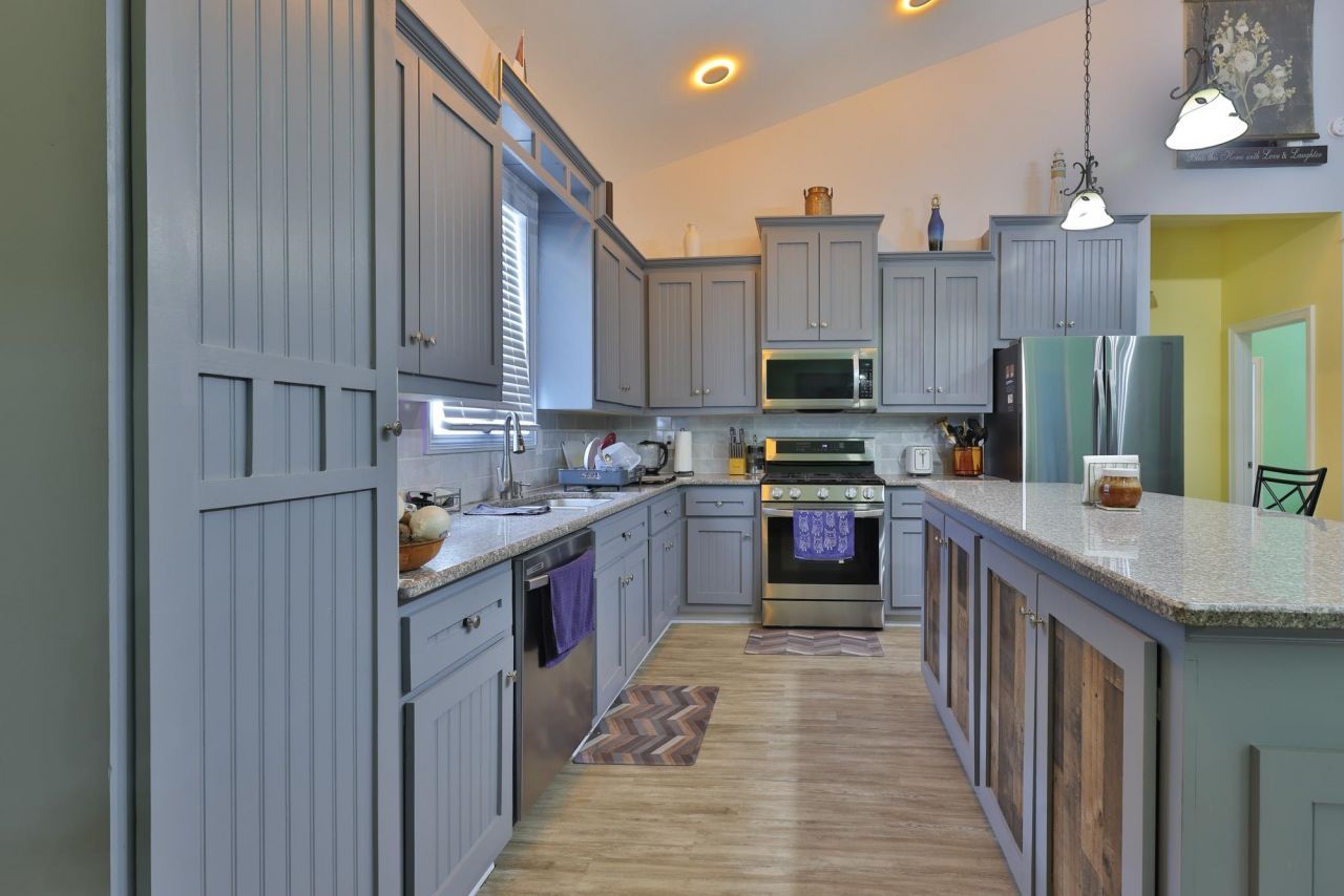 1170 Airport Rd. Photo 9