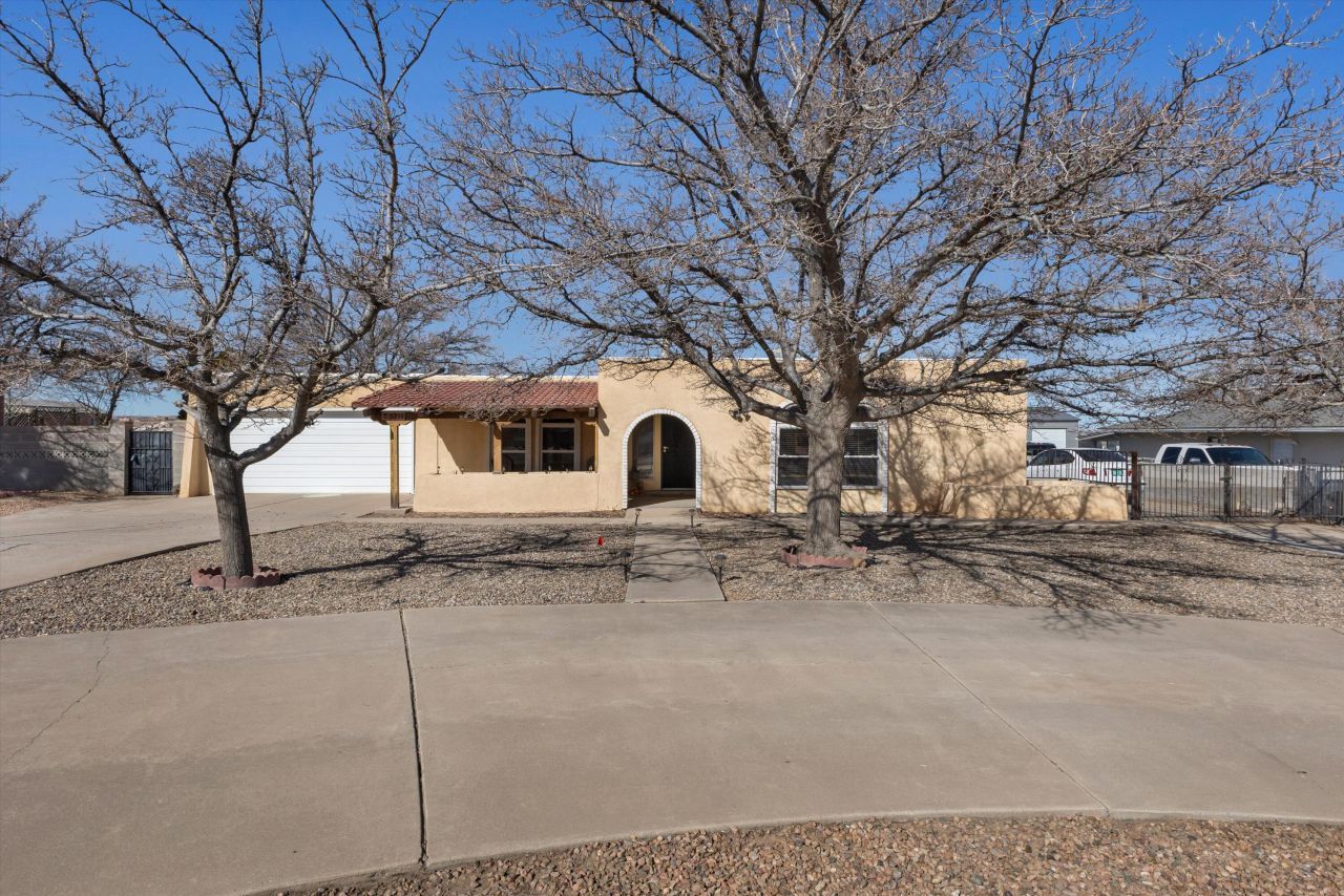 5719 Irving Boulevard Nw, Albuquerque, NM 87114 Main Photo