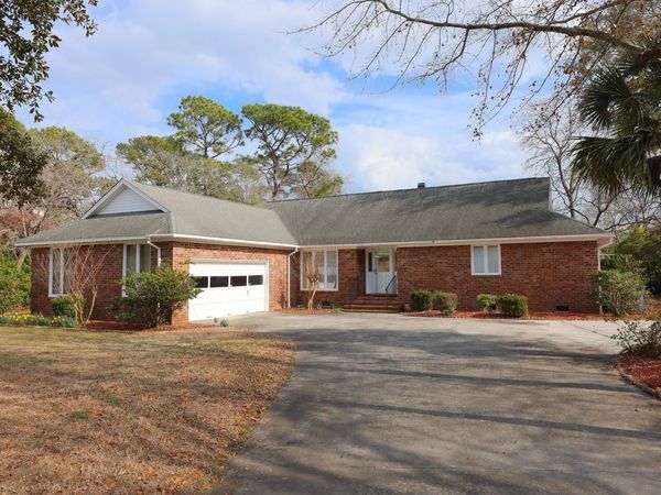 4704 Pine Lake Dr., Myrtle Beach, SC 29577