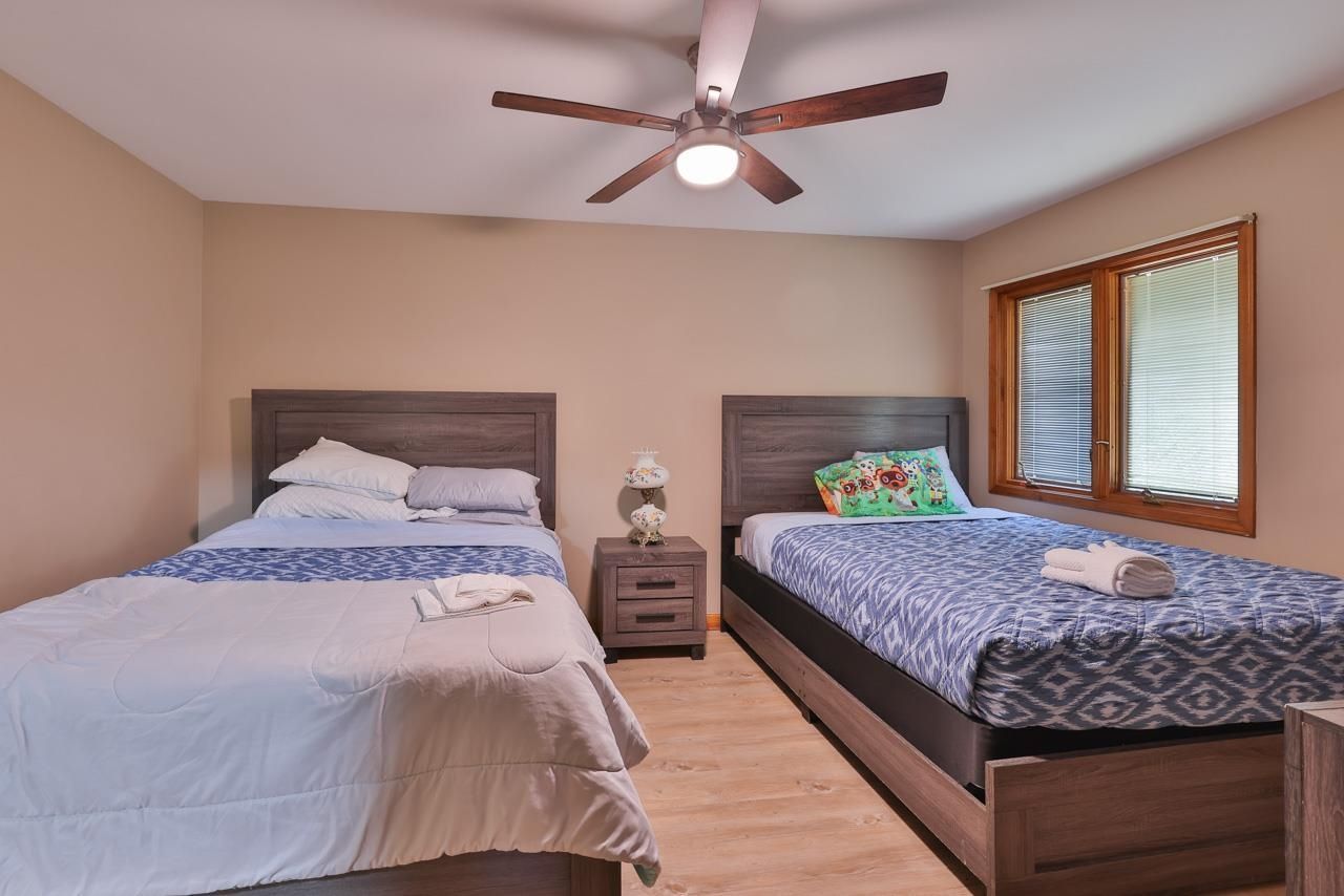 4704 Pine Lake Dr. Photo 18