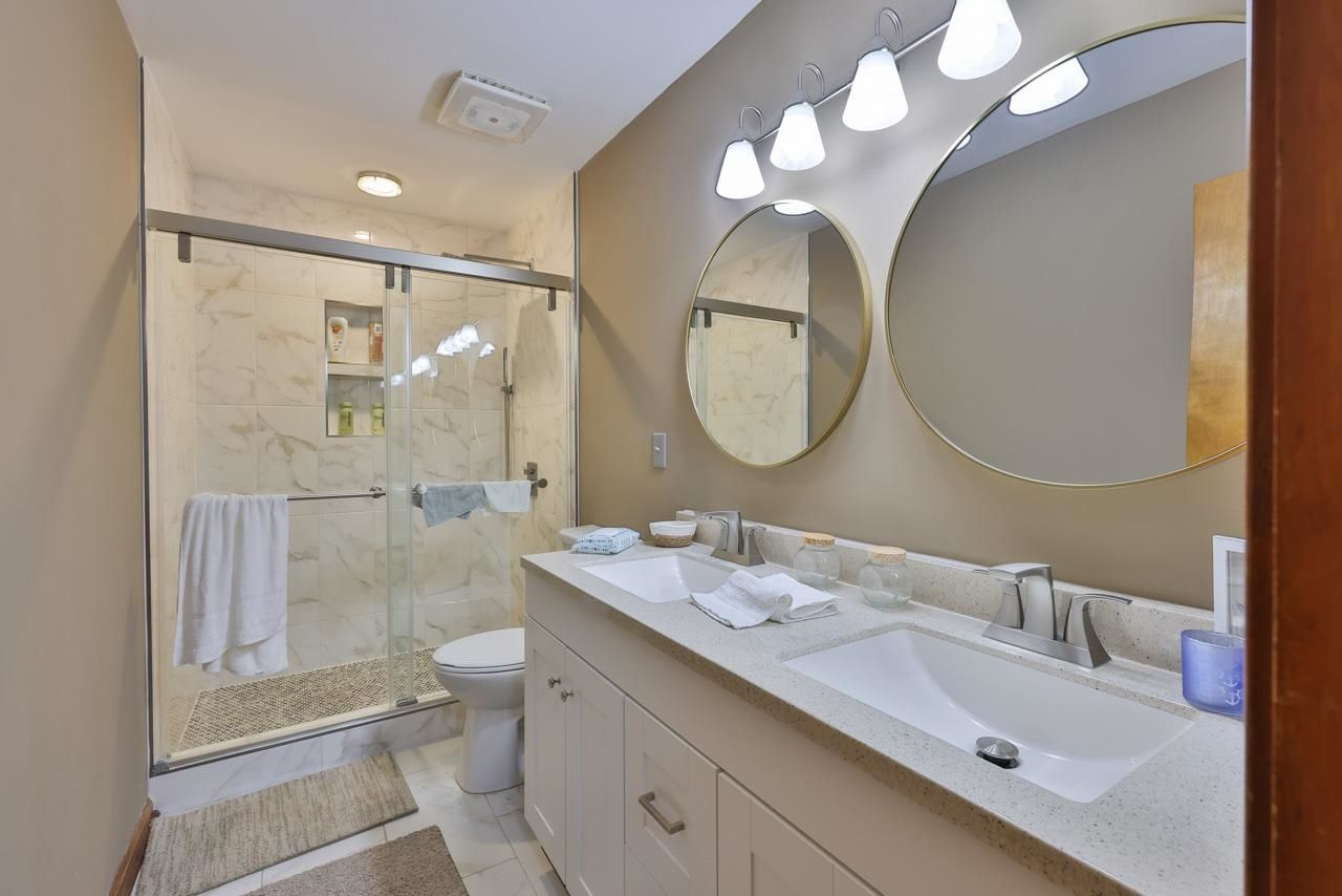 4704 Pine Lake Dr. Photo 20