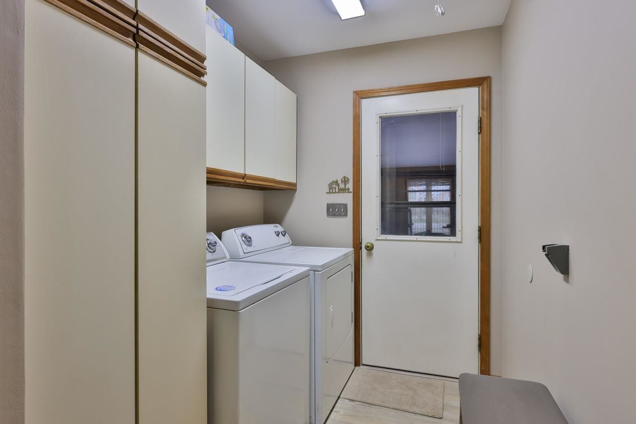 4704 Pine Lake Dr. Photo 24