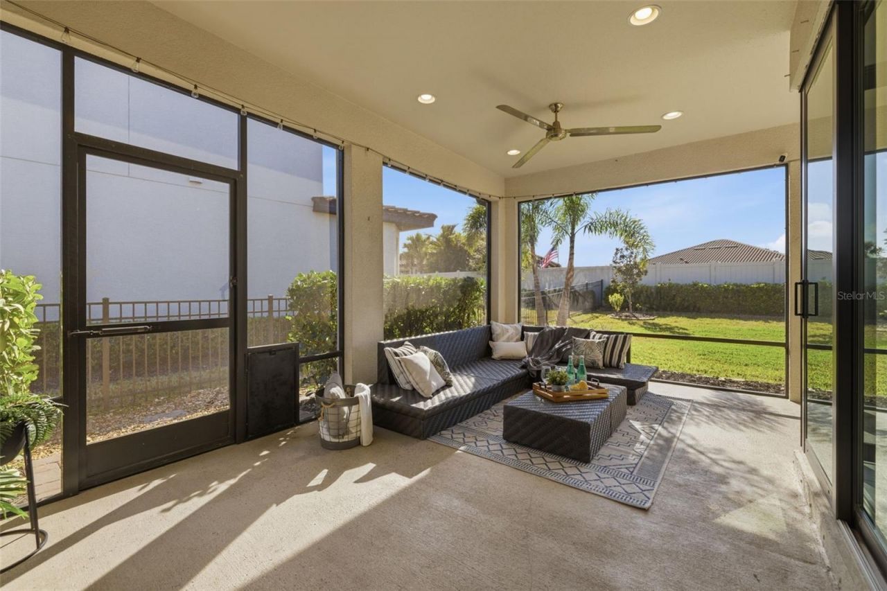 5263 Morey Farms Loop, Palmetto, FL 34221 Photo