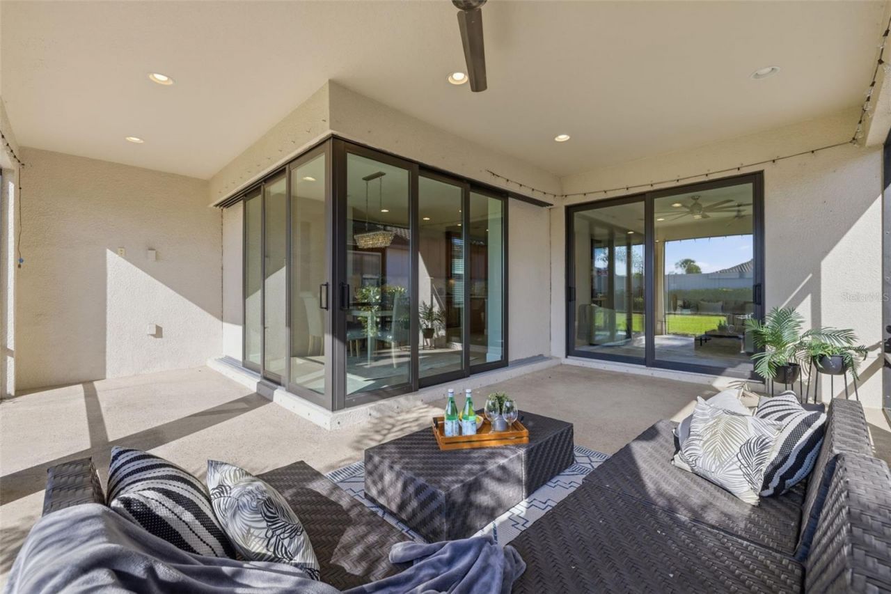 5263 Morey Farms Loop, Palmetto, FL 34221 Photo