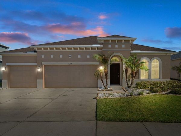 4206 WINDCREST DRIVE , WESLEY CHAPEL, FL 33544