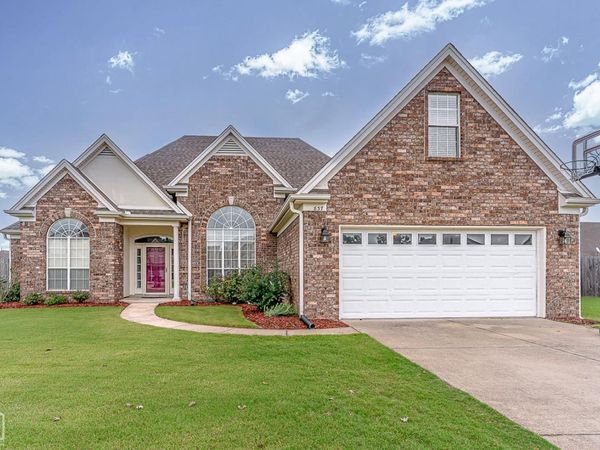 837 Belle Rive Drive, Marion, AR 72364