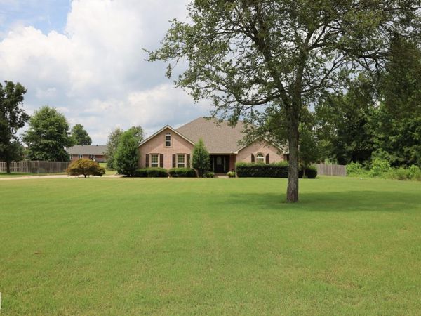 231 County Road 7452, Jonesboro, AR 72405