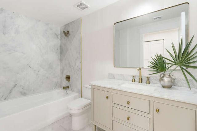 720 S Sapodilla Avenue, Unit 304, West Palm Beach, FL 33401 Photo