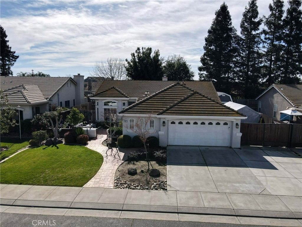 2421 Jonathon, Escalon, CA 95320 Main Photo
