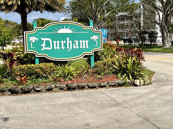 635 Durham W, Deerfield Beach, FL 33442
