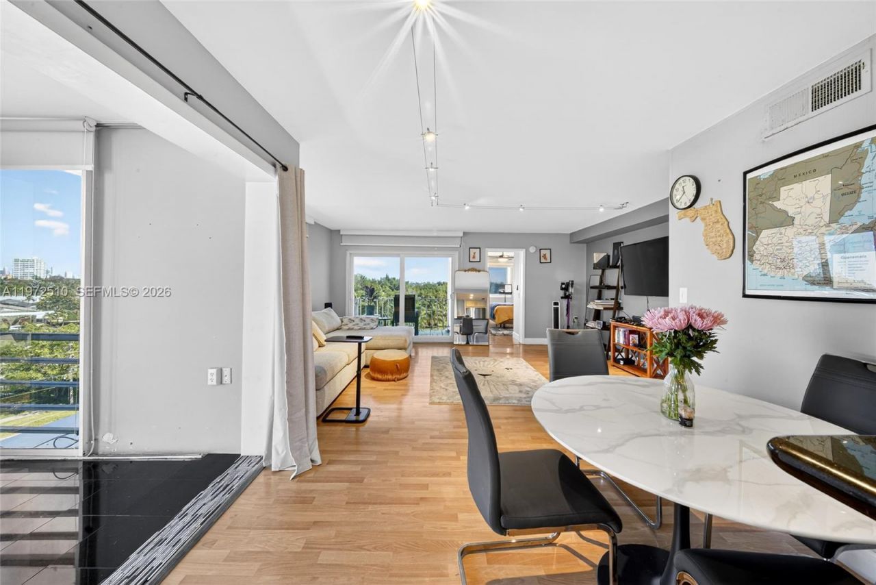 1750 NE 115th St, Unit 601, Miami, FL 33181 Photo