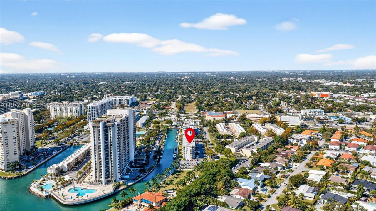 1750 NE 115th St, Unit 601, Miami, FL 33181 Photo