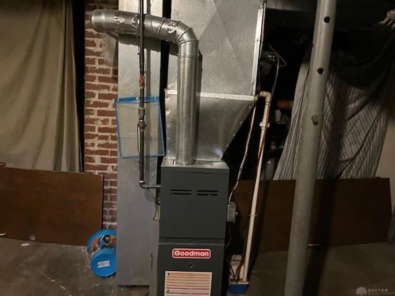 619 E Canal Street, Troy, OH 45373 Photo 13