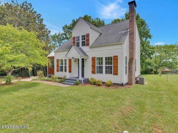 1100 Cedar Lane, Knoxville, TN 37912