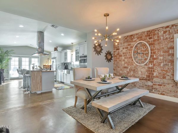 1701 N 16TH Avenue, Phoenix, AZ 85007