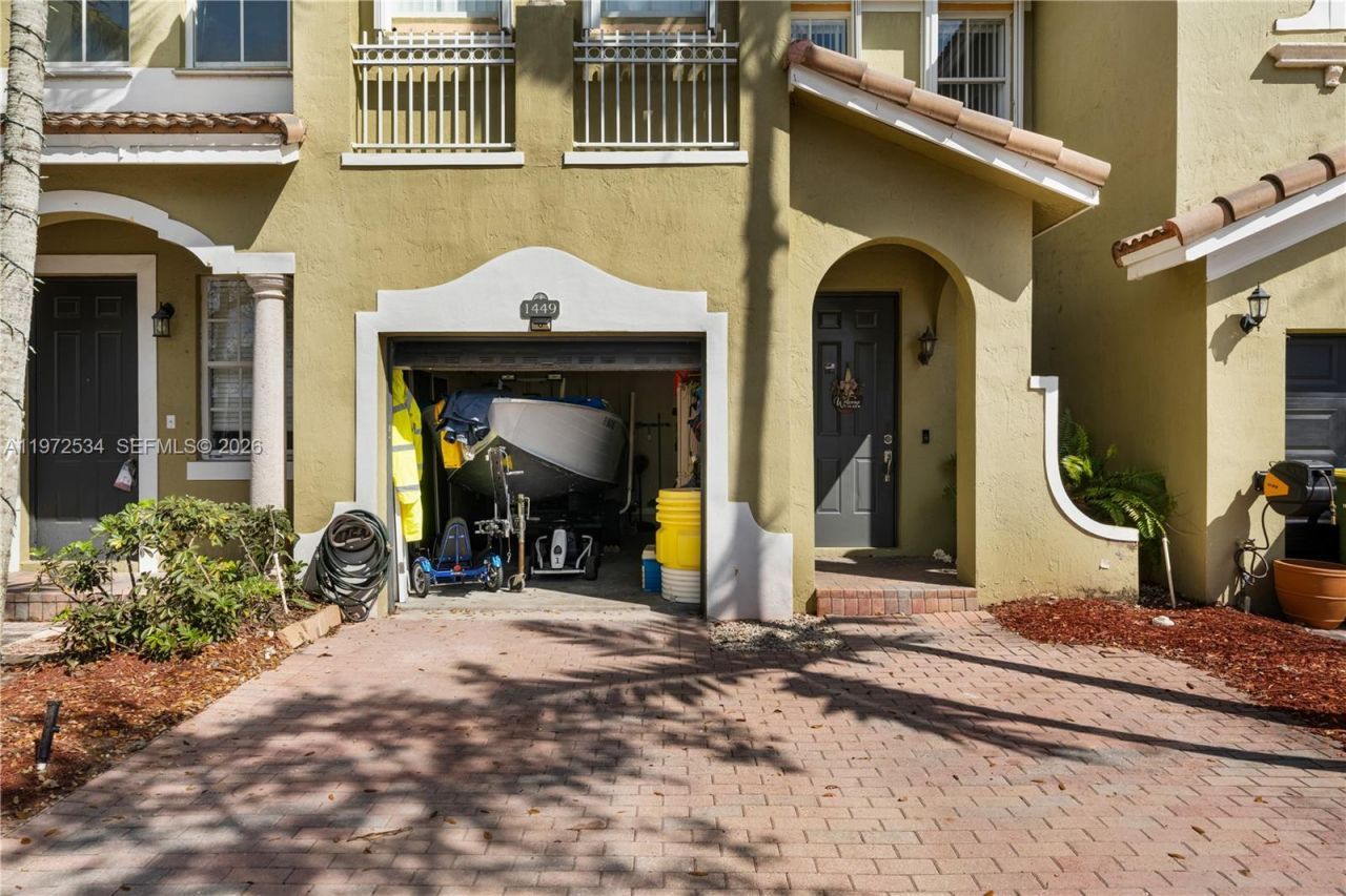 1449 SE 24th Rd , Homestead, FL 33035 Photo