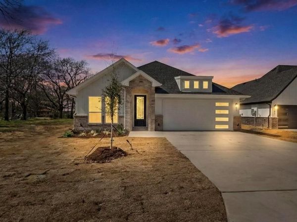 101 Boone Street, Edgewood, TX 75117