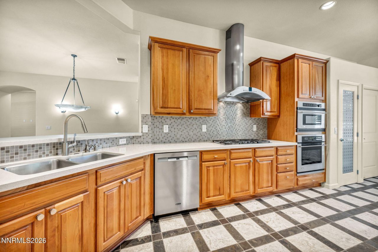 9900 Wilbur May Parkway, Unit APT 2801, Reno, NV 89521 Photo