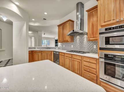 9900 Wilbur May Parkway, Unit APT 2801, Reno, NV 89521 Photo