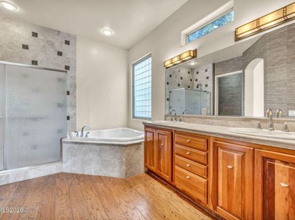 9900 Wilbur May Parkway, Unit APT 2801, Reno, NV 89521 Photo