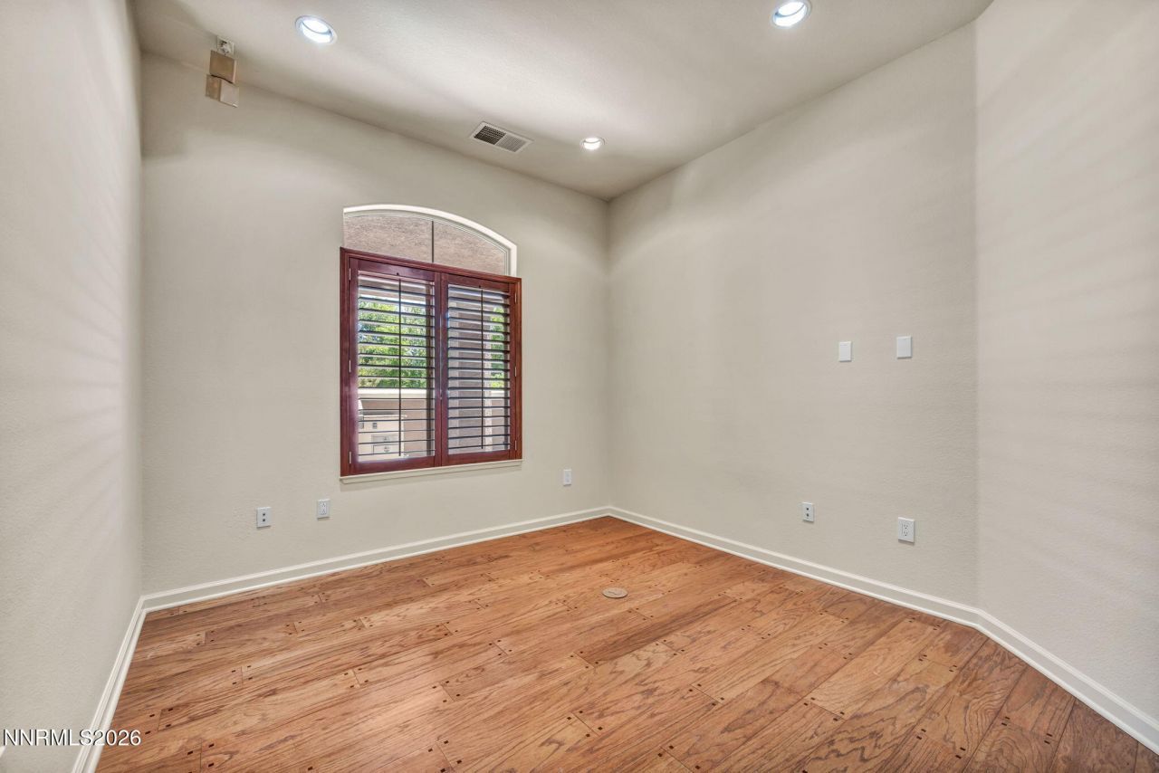 9900 Wilbur May Parkway, Unit APT 2801, Reno, NV 89521 Photo