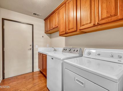 9900 Wilbur May Parkway, Unit APT 2801, Reno, NV 89521 Photo