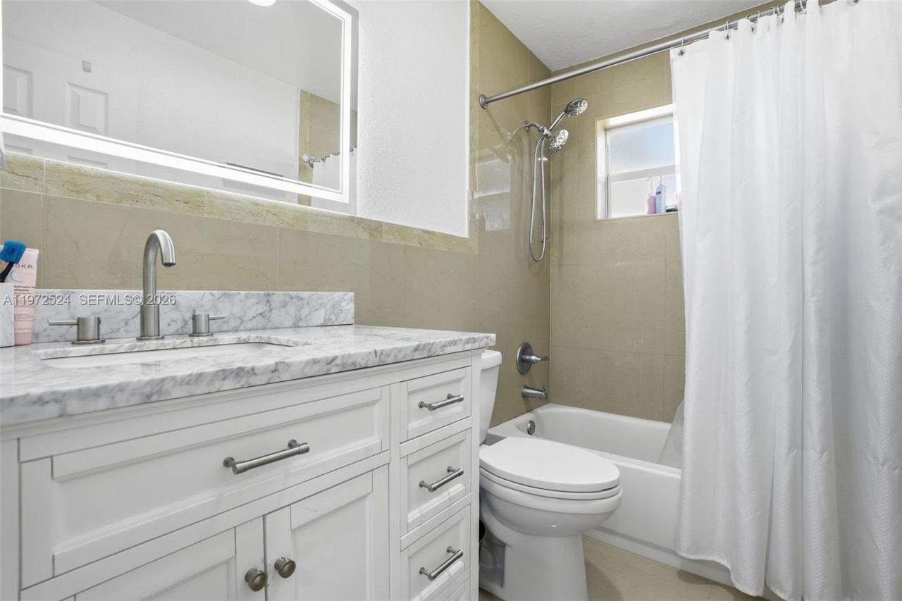 3221 NW 12th Pl, Lauderhill, FL 33311 Photo