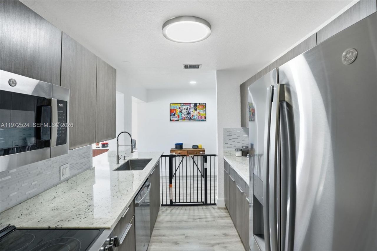 3221 NW 12th Pl , Lauderhill, FL 33311 Photo