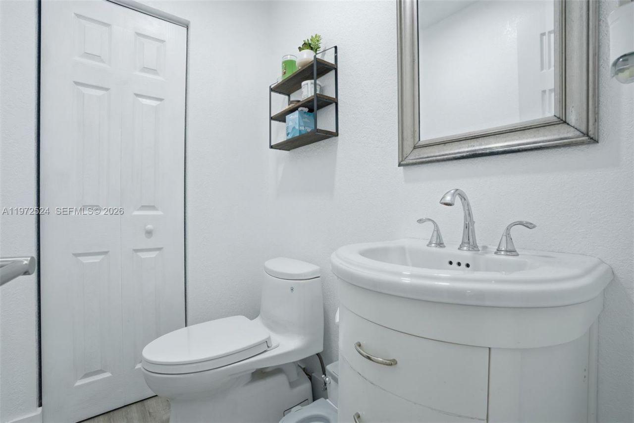 3221 NW 12th Pl, Lauderhill, FL 33311 Photo