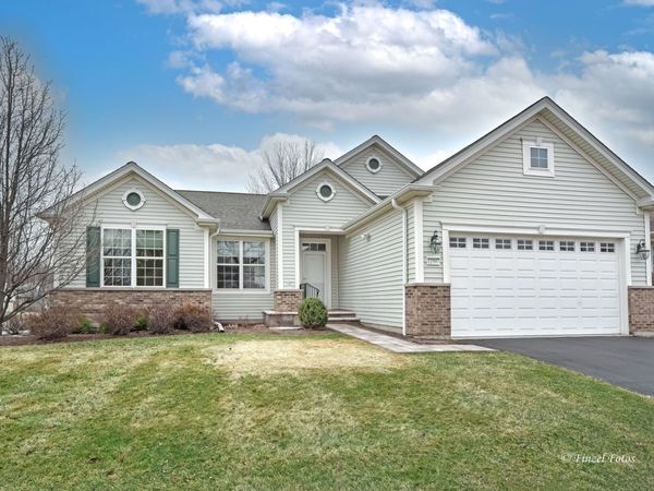 12597 Oak Grove Drive, Huntley, IL 60142