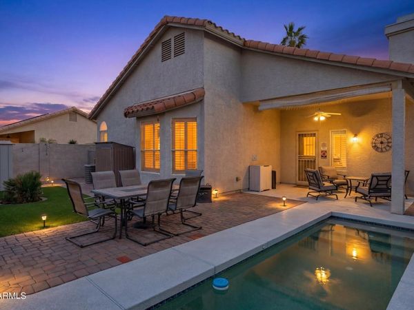 11537 W GNATCATCHER Lane, Surprise, AZ 85378