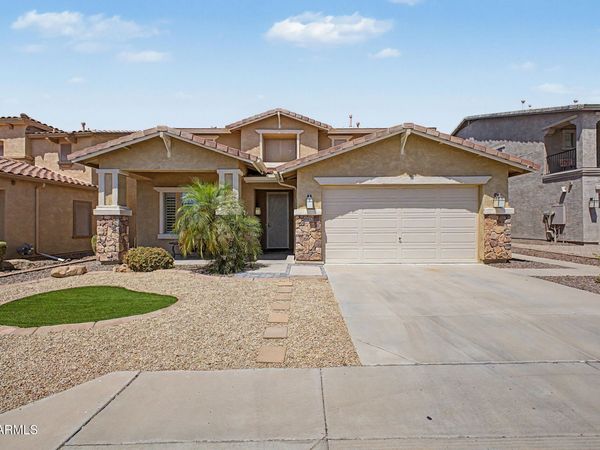 6962 W ASHBY Drive, Peoria, AZ 85383