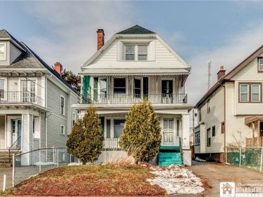 84 Monticello Place, Buffalo, NY 14214