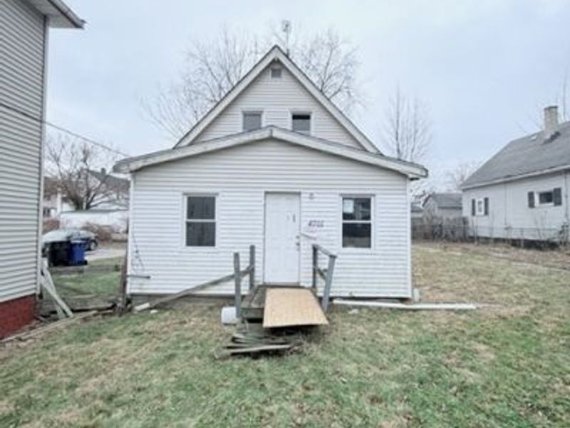 4701 Gifford Avenue, Cleveland, OH 44144 Photo 1