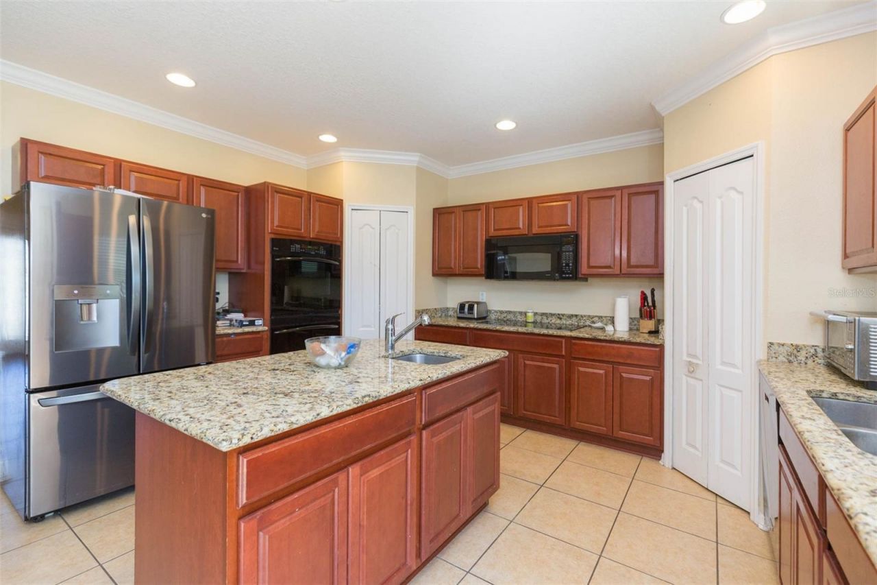 13330 Waterford Castle Drive, Dade City, FL 33525 Photo