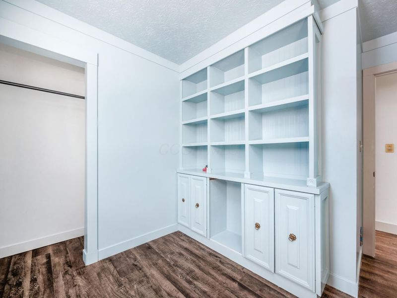 3996 Deer Lake Way, Columbus, OH 43204 Photo 15