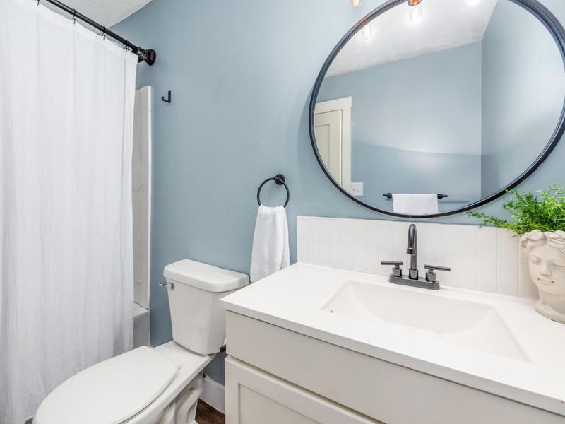 3996 Deer Lake Way, Columbus, OH 43204 Photo 17