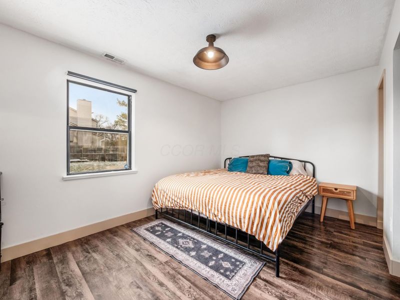 3996 Deer Lake Way, Columbus, OH 43204 Photo 18